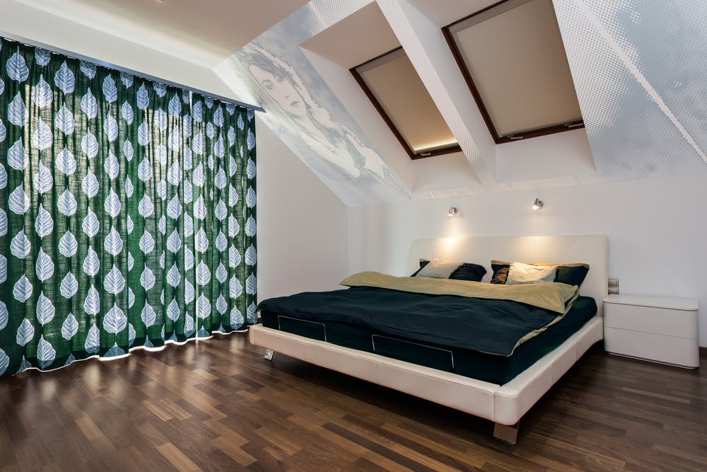 Amenajare mansarda in stil modern